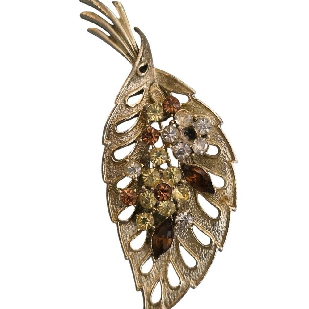 Coro‎ Gold Tone Rhinestone Leaf Shaped Brooch Missing Stone
